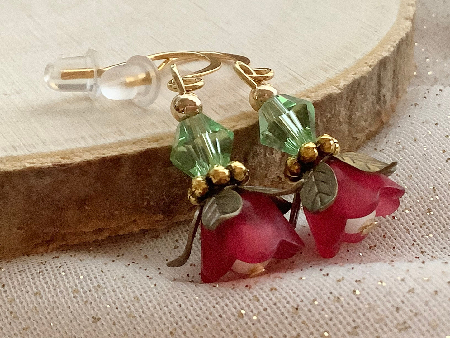 Flower earrings, lucite earrings, Fairycore jewelry, antique style flower earrings, Victorian style earrings, floral earrings, classic style