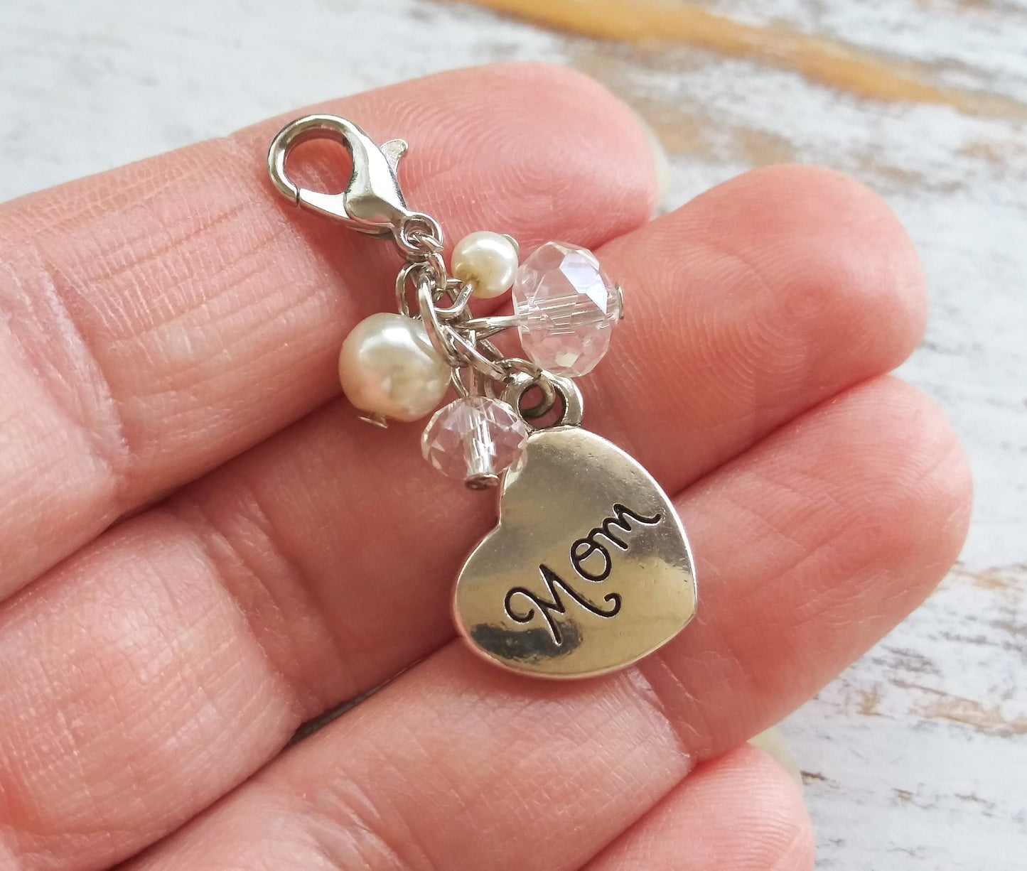 Mom Charm, Heart with Pearls and Crystals Planner Charm, Bible Case Charm, Zipper Charm, Planner Accessories, Mother's Charms, Bouquet Charm