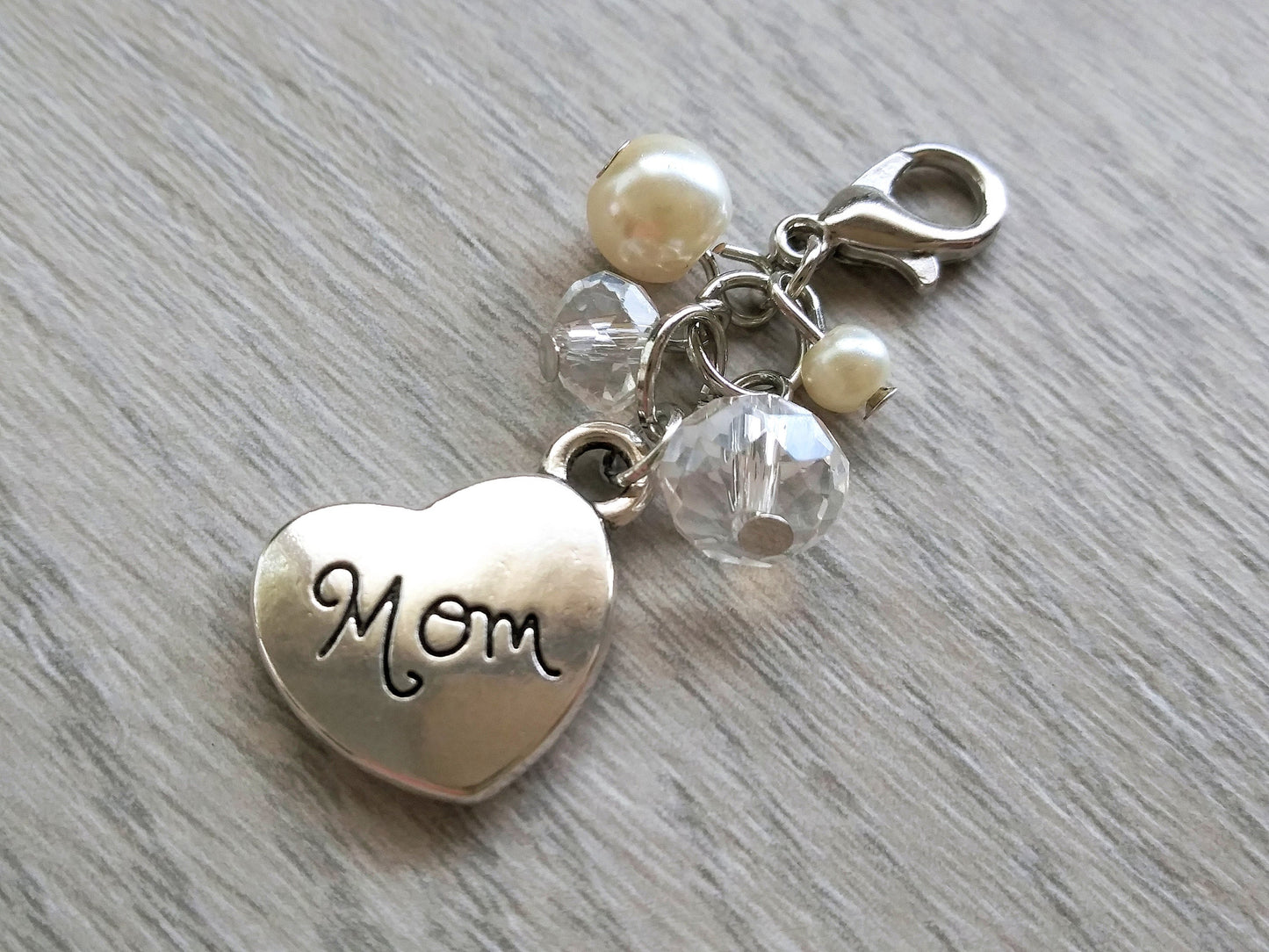 Mom Charm, Heart with Pearls and Crystals Planner Charm, Bible Case Charm, Zipper Charm, Planner Accessories, Mother's Charms, Bouquet Charm